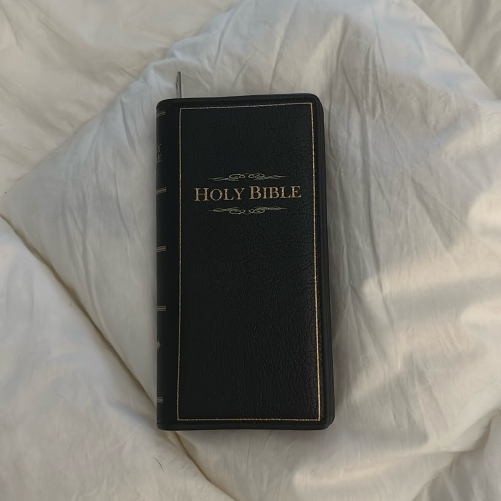 Holy Bible wallet NWOT